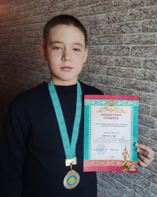 I место по боксу