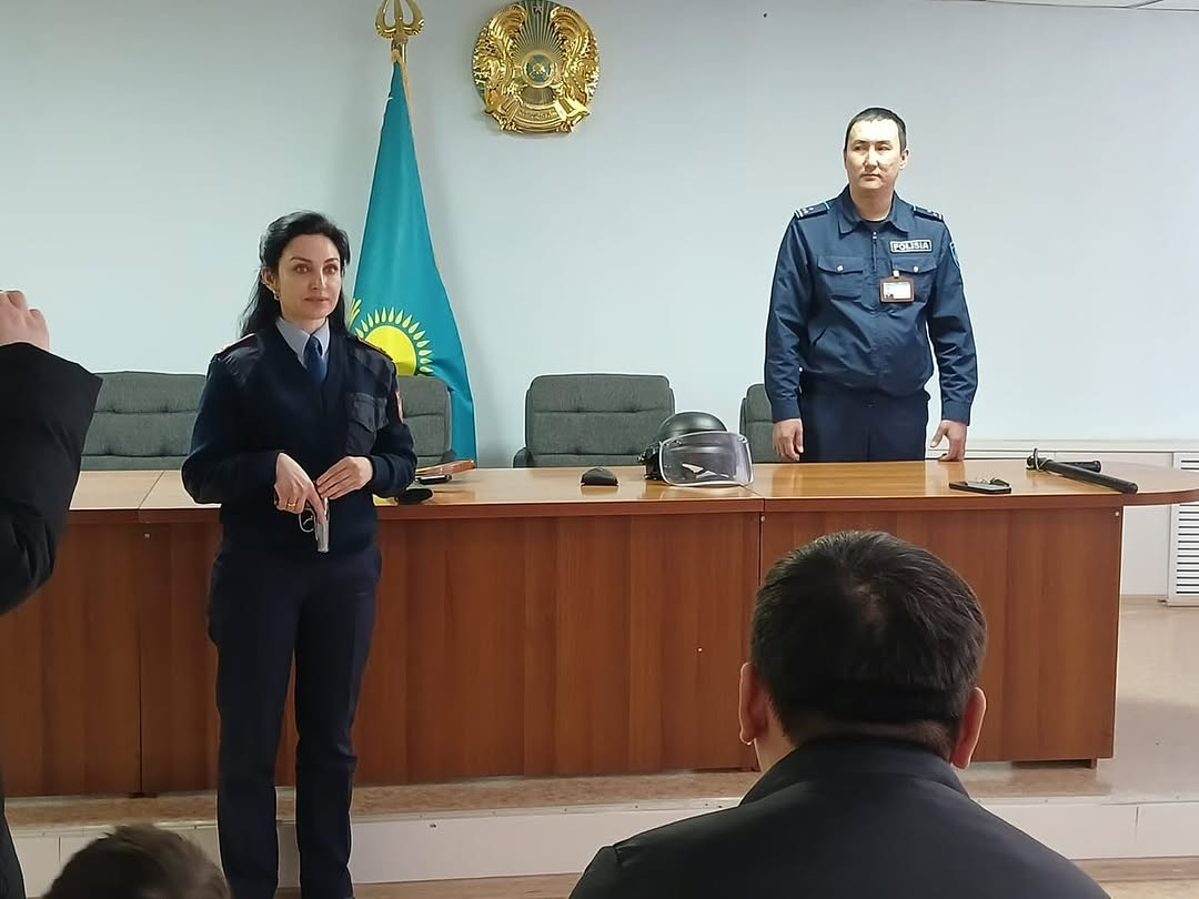2024 жылдың 24 ақпанында Абай ауданының полиция басқармасында Абай қаласының 5-6 сынып оқушылары үшін Ашық есік күні ұйымдастырылды.