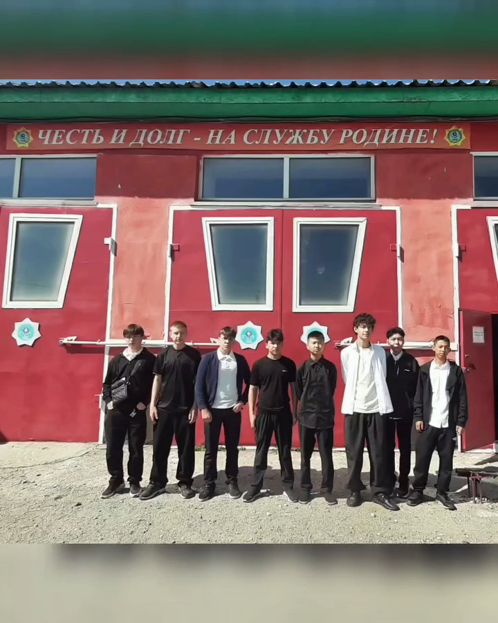 В рамках Года рабочих профессий учащиеся 9–10 классов КГУ «Опорная школа (ресурсный центр) имени Нуркена Абдирова», посетили пожарно-спасательную часть №21 РГУ СП и Аср ДЧС Карагандинкой области МЧС РК г.Абай с целью профориентации, агитационной работы и 