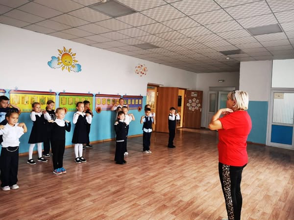 Физкультминутка в школе