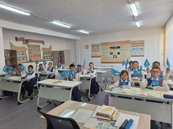 День Республики 25 октября