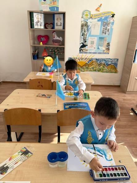 Міржақып Дулатұлы атындағы жалпы білім беретін мектепте Республика күніне орай ақпараттық-танымдық стенд ұйымдастырылды. Мақсаты: Оқушыларға Республика күнінің маңызын түсіндіру, отансүйгіштік сезімін қалыптастыру, еліміздің тарихы мен жетістіктерін насих