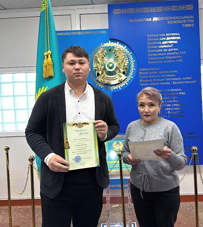 Білім бәсекесіндегі жеңіс!