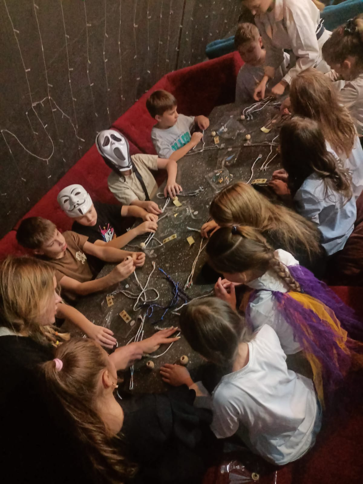 5 Б сынып оқушылары күзгі демалыс кезінде 