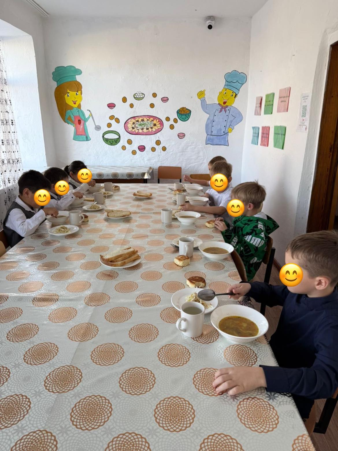 Мектеп оқушыларының тамақтануы туралы ақпарат.  2025 жылдың 14 қараша күні мектеп оқушыларына арналған күнделікті тамақтану рационы төмендегідей ұйымдастырылды.