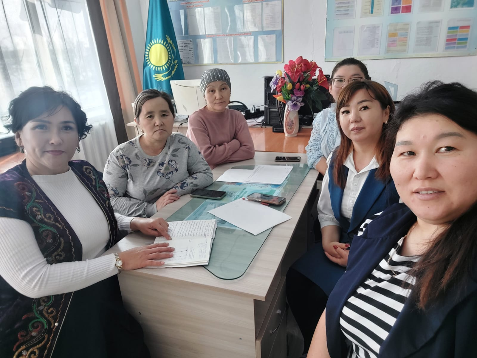 Аналар мектебі