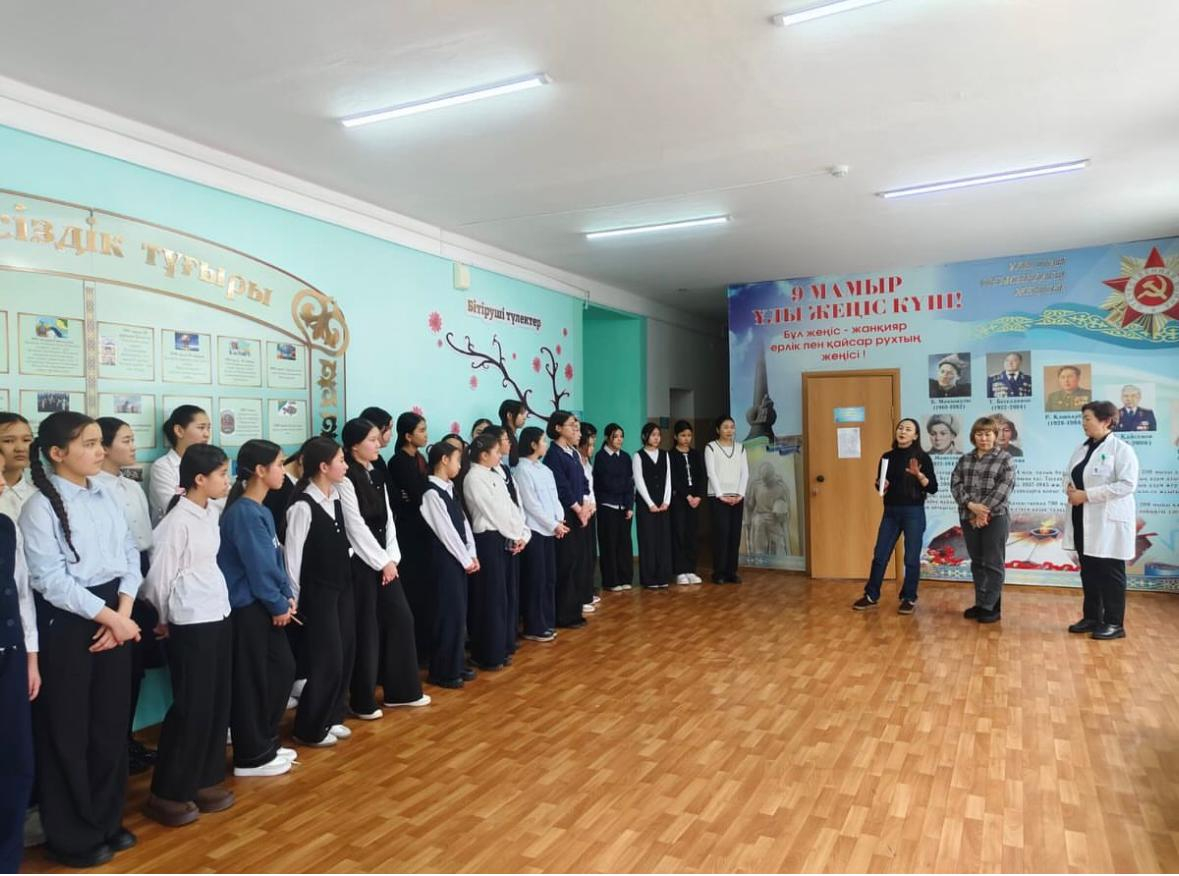 Қыздар жиналысы