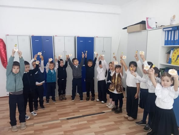 «Дос болайық» с обучающимися 1 «Ә» класса